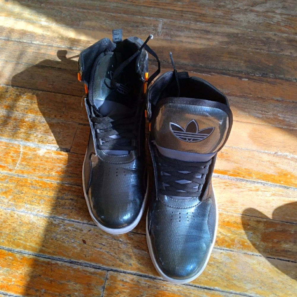 High top Adidas